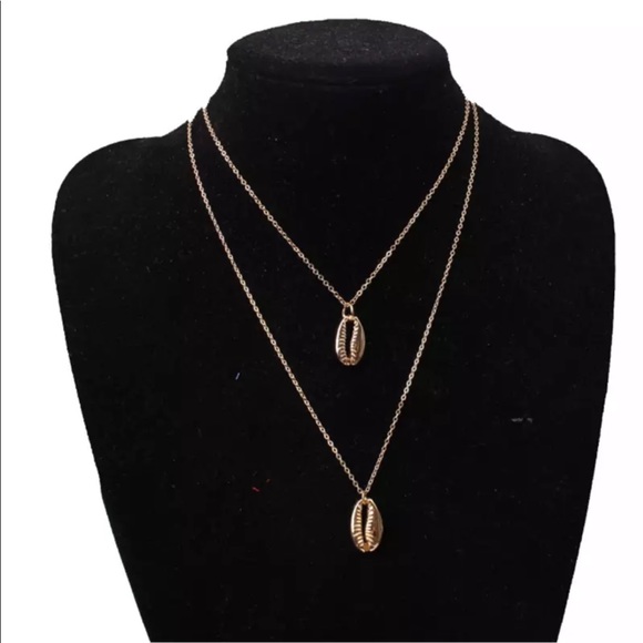 Two Layers of Gold Shell Pendant - Picture 1 of 4